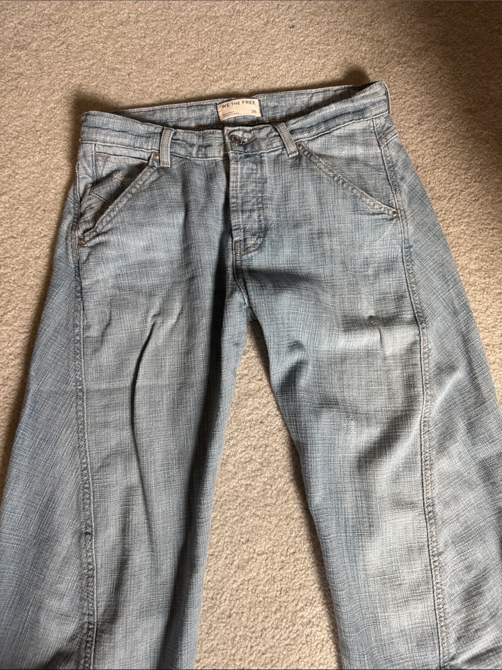 Free People Women’s Faded Light Blue Relaxed Jeans